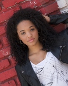 Kiersey Clemons  : kiersey-clemons--1367254775.jpg