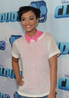 Kiersey Clemons  : kiersey-clemons--1397665186.jpg