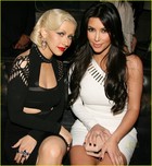 Kim Kardashian : TI4U_u1276371485.jpg