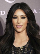 Kim Kardashian : kim-kardashian-1382637614.jpg