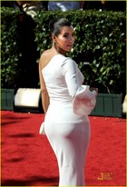 Kim Kardashian : kimkardashian_1265917398.jpg