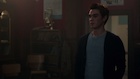 K.J. Apa : kj-apa-1497840621.jpg