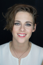 Kristen Stewart : kristen-stewart-1413829098.jpg