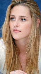 Kristen Stewart : kristen-stewart-1414428302.jpg