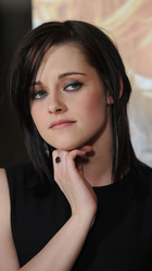 Kristen Stewart : kristen-stewart-1414428318.jpg