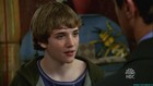 Kyle Gallner : kg20021122e.jpg