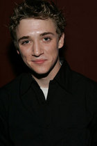 Kyle Gallner : kyle_gallner_1171812634.jpg