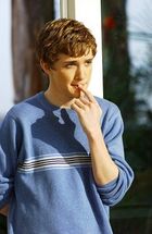 Kyle Gallner : kyle_gallner_1221725978.jpg