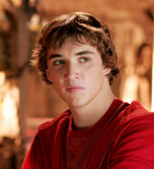 Kyle Gallner : kyle_gallner_1307040758.jpg