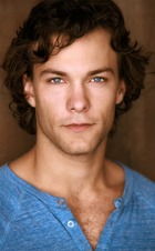 Kyle Schmid : kyle-schmid-1333906530.jpg