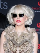 Lady Gaga : lady-gaga-1315174142.jpg