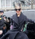 Lady Gaga : lady-gaga-1330624532.jpg