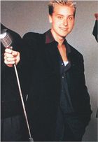 Lance Bass : bass080.jpg