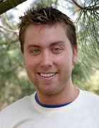 Lance Bass : lance-bass-1312665278.jpg