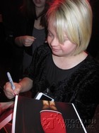 Lauren Potter : lauren-potter-1371759098.jpg