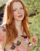 Lauren Ambrose : lauren-ambrose-1464380468.jpg