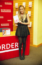 Lauren Conrad : lauren-conrad-1331773453.jpg