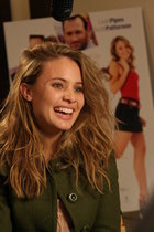 Leah Pipes in General Pictures, Uploaded by: Guest