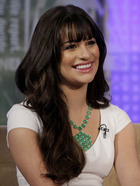 Lea Michele : lea-michele-1382130464.jpg