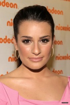 Lea Michele : lea-michele-1412131747.jpg