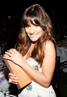 Lea Michele : lea-michele-1419025940.jpg