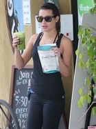 Lea Michele : lea-michele-1425146058.jpg