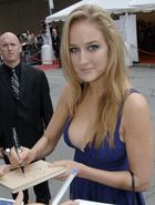 Leelee Sobieski : leeleesobieski_1257379278.jpg