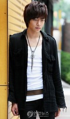 Lee Min-Ki : leeminki_1274572326.jpg