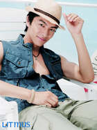 Lee Min-Ki : leeminki_1274680110.jpg