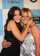 Leighton Meester : leighton_meester_1214526473.jpg