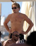 Leonardo DiCaprio : leo_1291308005.jpg