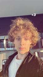 Lev Cameron : lev-cameron-1769354335.jpg