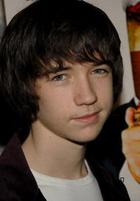 Liam Aiken : TI4U_u1145931010.jpg