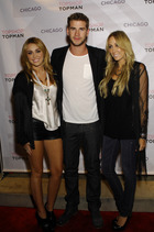 Liam Hemsworth : TI4U1387070871.jpg