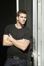 Liam Hemsworth : liam-hemsworth-1366451998.jpg