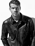 Liam Hemsworth : liam-hemsworth-1366452005.jpg