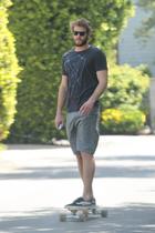 Liam Hemsworth : liam-hemsworth-1366656394.jpg