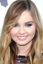 Liana Liberato : liana-liberato-1476019351.jpg