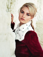 Lily James : lily-james-1435867118.jpg