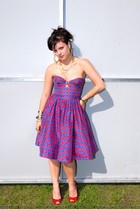 Lily Allen : lily-allen-1403490724.jpg