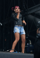 Lily Allen : lily-allen-1408546084.jpg