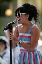 Lily Allen : lilyallen_1259703591.jpg