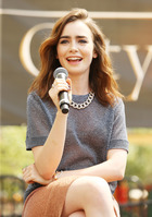 Lily Collins : lily-collins-1376668444.jpg