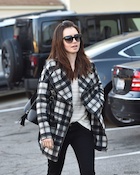 Lily Collins : lily-collins-1450891577.jpg