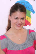 Lindsey Shaw : lindseyshaw_1267901045.jpg