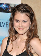 Lindsey Shaw : lindseyshaw_1275149024.jpg