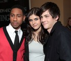 Logan Lerman : TI4U1375074281.jpg