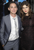 Logan Lerman : TI4U1378159489.jpg