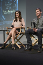 Logan Lerman : TI4U1383590621.jpg