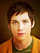 Logan Lerman : logan-lerman-1312735042.jpg